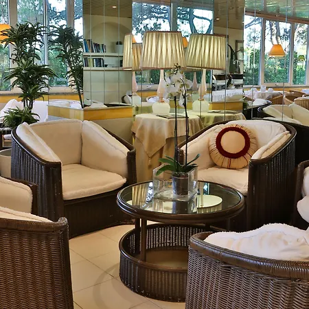ホテル Park Brasilia 4*